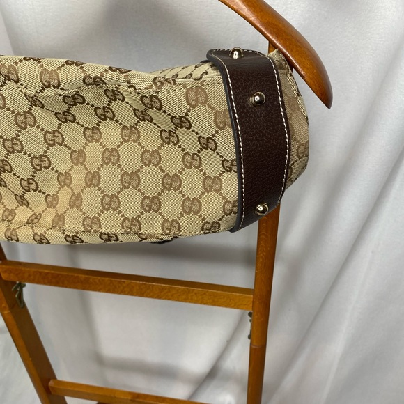 GG Canvas Medium Pelham Shoulder Bag - Picture 6 of 11